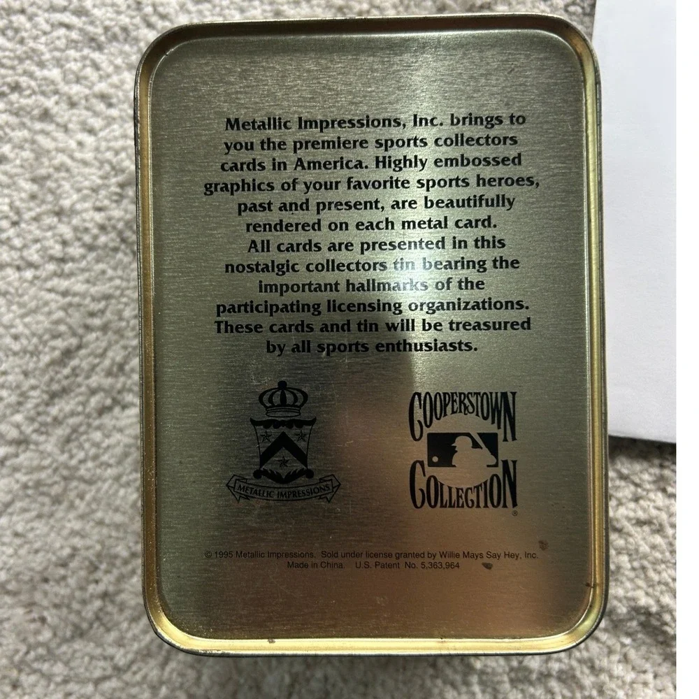 Metallic Impressions Willie Mays Embossed Metal Cards Tin 1995 MLB Retro
